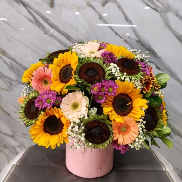 Armonía de Girasoles y Gerberas - Imagen 2